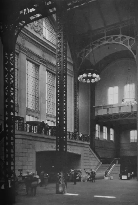 Framed Print : Secondary concourse, Chicago Union Station, Illinois, 1926 Framed Print : Secondary concourse, Chicago Union Station, Illinois, 1926