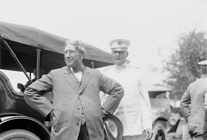 Framed Print : Secy Garrison [and] Gen. Leggett, 1913. Creator: Bain News Service