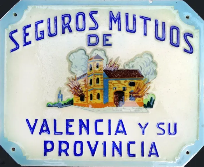 Framed Print : Seguros Mutuos, Second Half of the 19th cen Creator: Anonymous Framed Print : Seguros Mutuos, Second Half of the 19th cen Creator: Anonymous
