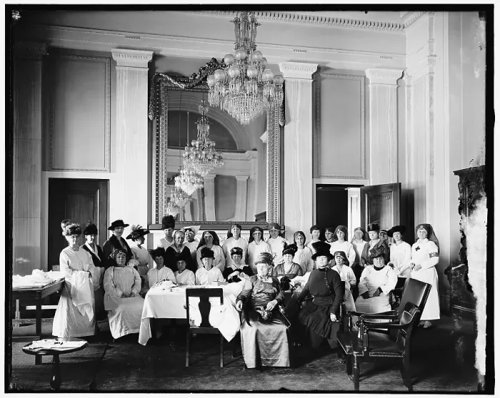 Framed Print : Senate Women, between 1910 and 1920. Creator: Harris & Ewing. Senate Women, between 1910 and 1920. Creator: Harris & Ewing Framed Print : Senate Women, between 1910 and 1920. Creator: Harris & Ewing. Senate Women, between 1910 and 1920. Creator: Harris & Ewing