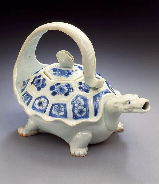 Sencha Teapot in the Form of a Long-Tailed Turtle; Clam Knop, 19th century. Creator: Unknown