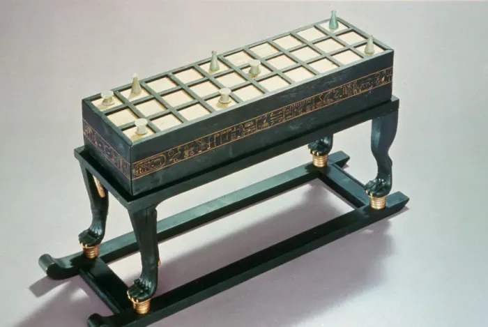 Framed Print : Senet gaming board, from the Tomb of Tutankhamun, 18th Dynasty Framed Print : Senet gaming board, from the Tomb of Tutankhamun, 18th Dynasty
