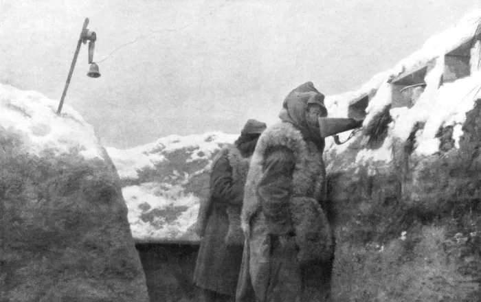 Framed Print : Sentries in a trench looking out over no-man s-land, Pas-de-Calais, France, winter, 1915 Framed Print : Sentries in a trench looking out over no-man s-land, Pas-de-Calais, France, winter, 1915