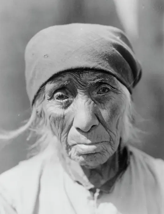 Framed Print : A Serrano woman of Tejon, c1924. Creator: Edward Sheriff Curtis Framed Print : A Serrano woman of Tejon, c1924. Creator: Edward Sheriff Curtis
