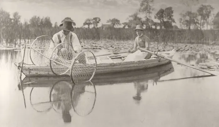 Framed Print : Setting the Bow-Net, 1886. Creator: Peter Henry Emerson Framed Print : Setting the Bow-Net, 1886. Creator: Peter Henry Emerson