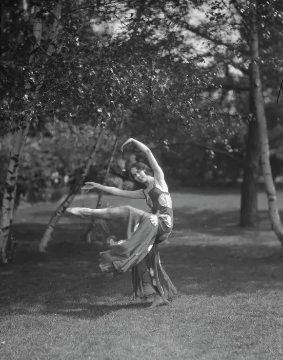 Framed Print : Severn, Margaret, Miss, 1923 July 16. Creator: Arnold Genthe Framed Print : Severn, Margaret, Miss, 1923 July 16. Creator: Arnold Genthe