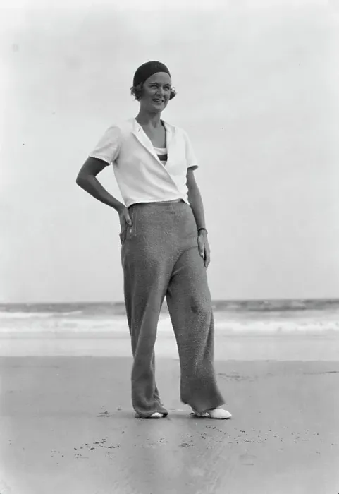 Framed Print : Sexton, Mrs. at the beach, 1932 July 10. Creator: Arnold Genthe Framed Print : Sexton, Mrs. at the beach, 1932 July 10. Creator: Arnold Genthe