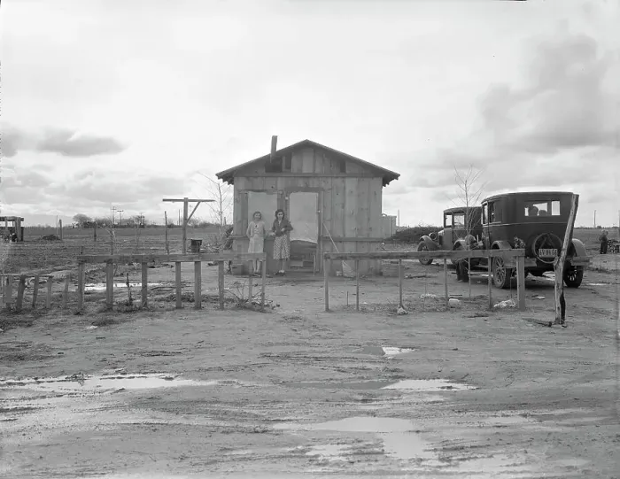 Framed Print : Shack in Little Oklahoma, California, 1936. Creator: Dorothea Lange. Shack in Little Oklahoma, California, 1936. Creator: Dorothea Lange Framed Print : Shack in Little Oklahoma, California, 1936. Creator: Dorothea Lange. Shack in Little Oklahoma, California, 1936. Creator: Dorothea Lange