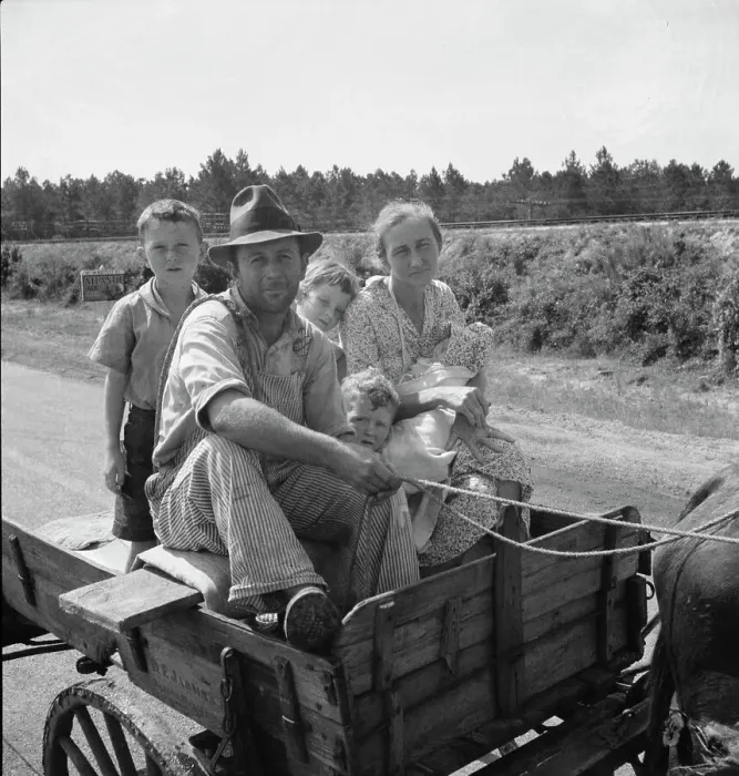 Framed Print : Sharecropper family near Hazlehurst, Georgia, 1937. Creator: Dorothea Lange Framed Print : Sharecropper family near Hazlehurst, Georgia, 1937. Creator: Dorothea Lange