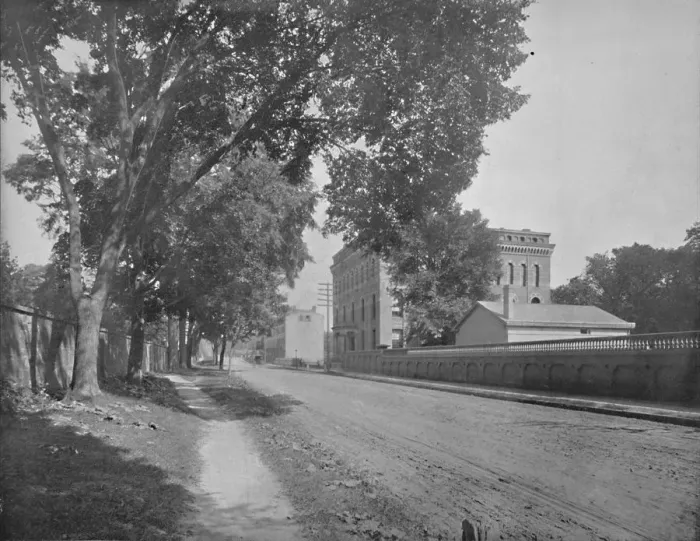 Framed Print : Sheffield Hall, Yale College, New Haven, Connecticut, c1897. Creator: Unknown Framed Print : Sheffield Hall, Yale College, New Haven, Connecticut, c1897. Creator: Unknown