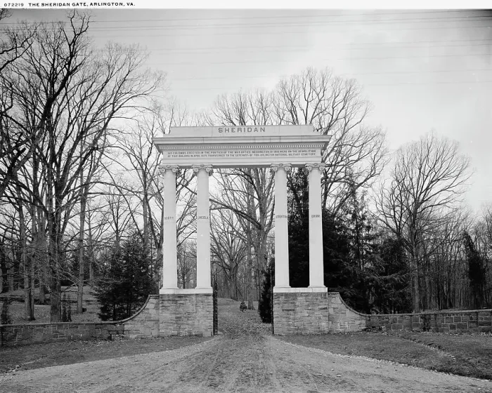 Framed Print : The Sheridan Gate, Arlington, Va. between 1900 and 1920. Creator: Unknown Framed Print : The Sheridan Gate, Arlington, Va. between 1900 and 1920. Creator: Unknown