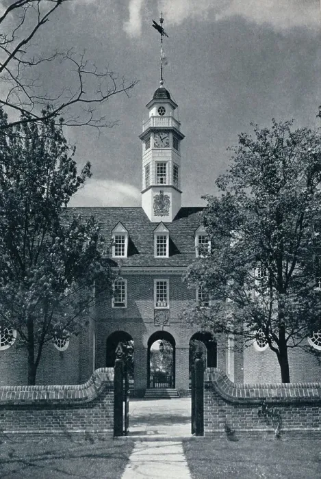 Framed Print : Detail Showing Cupola of Capitol, Queen Annes Arms over central Arch, c1938 Framed Print : Detail Showing Cupola of Capitol, Queen Annes Arms over central Arch, c1938