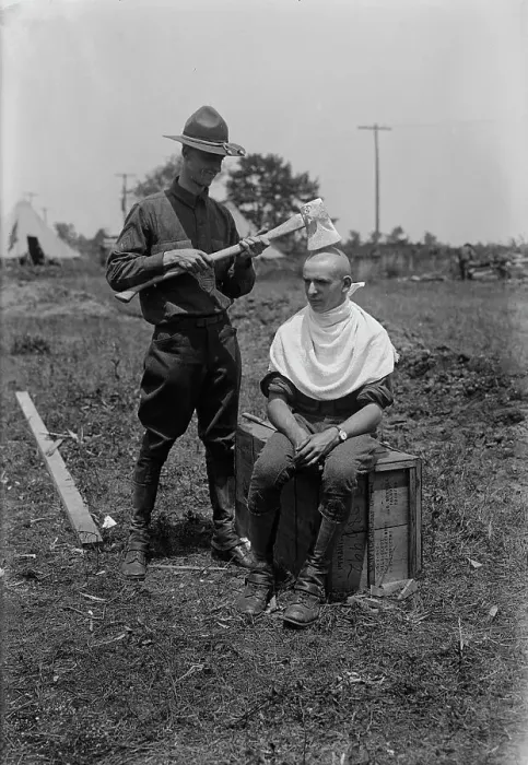 Framed Print : Signal Corps barber, between c1915 and c1920. Creator: Bain News Service Framed Print : Signal Corps barber, between c1915 and c1920. Creator: Bain News Service