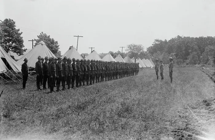 Framed Print : Signal Corps receiving orders, between c1915 and c1920. Creator: Bain News Service Framed Print : Signal Corps receiving orders, between c1915 and c1920. Creator: Bain News Service