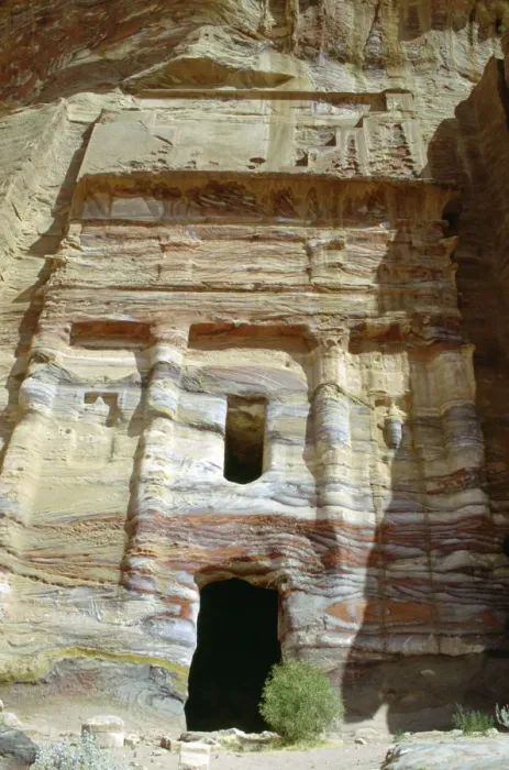 Framed Print : Silk Tomb, Petra, Jordan Framed Print : Silk Tomb, Petra, Jordan