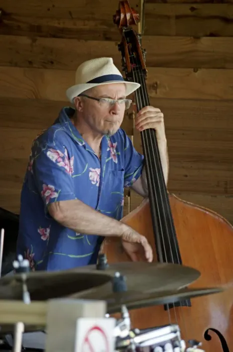 Framed Print : Simon Thorpe, Roger Beaujolais Quartet, Three Horseshoes, Knockholt, Kent, 1st June 2021 Framed Print : Simon Thorpe, Roger Beaujolais Quartet, Three Horseshoes, Knockholt, Kent, 1st June 2021