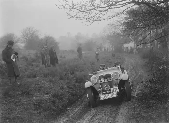 Framed Print : Singer of JAM Patrick at the Sunbac Colmore Trial, near Winchcombe, Gloucestershire, 1934 Framed Print : Singer of JAM Patrick at the Sunbac Colmore Trial, near Winchcombe, Gloucestershire, 1934