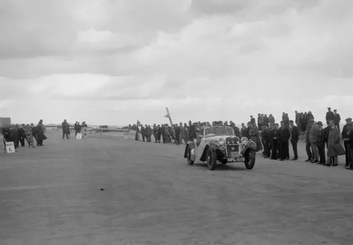 Framed Print : Singer open sports competing in the RSAC Scottish Rally, 1934. Artist: Bill Brunell