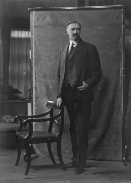 Framed Print : Singer, Paris E. Mr. portrait photograph, 1916 Sept. 30. Creator: Arnold Genthe Framed Print : Singer, Paris E. Mr. portrait photograph, 1916 Sept. 30. Creator: Arnold Genthe
