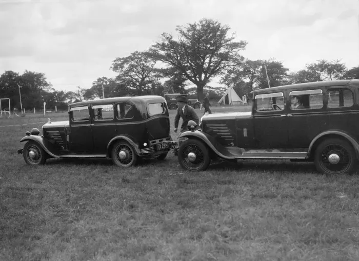 Framed Print : Two Singer Super Sixes at the Bugatti Owners Club gymkhana, 5 July 1931. Artist: Bill Brunell Framed Print : Two Singer Super Sixes at the Bugatti Owners Club gymkhana, 5 July 1931. Artist: Bill Brunell