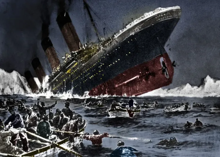 Framed Print : The sinking of SS Titanic, 14 April 1912 Framed Print : The sinking of SS Titanic, 14 April 1912