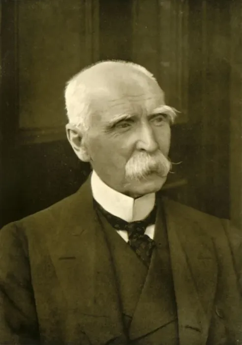 Framed Print : Sir Donald M. Stewart, Bart. c1890s, (1901). Creator: Russell & Sons Framed Print : Sir Donald M. Stewart, Bart. c1890s, (1901). Creator: Russell & Sons