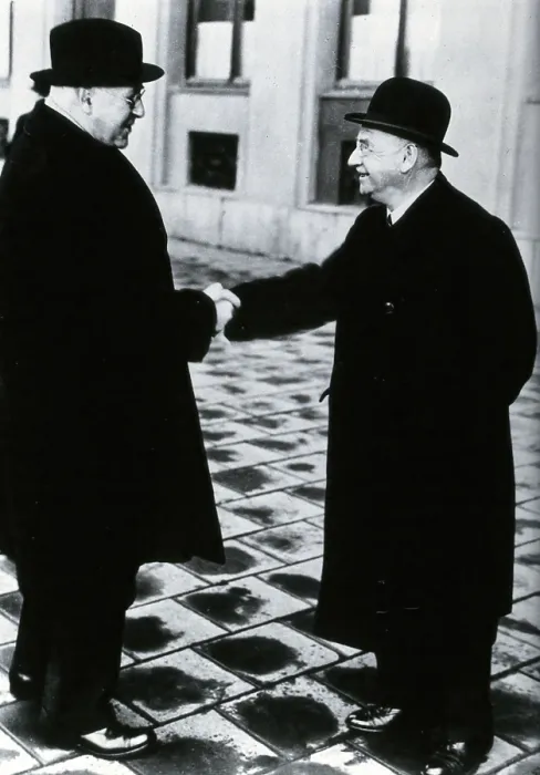 Framed Print : Sir Henry Hallett Dale and Otto Loewi. Creator: Unknown Framed Print : Sir Henry Hallett Dale and Otto Loewi. Creator: Unknown