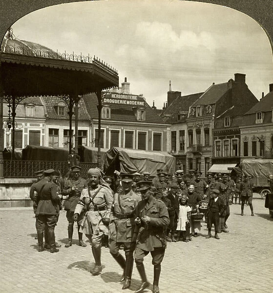 Sir James Willcocks with General Nanten, Market Square, Merville, France, World War I, 1914-1915. Artist: Realistic Travels Publishers