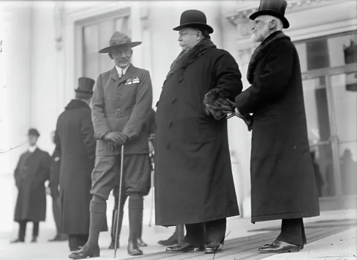 Framed Print : Sir Robert Baden-Powell, William Howard Taft and James Bryce, 1911. Creator: Harris & Ewing. Sir Robert Baden-Powell, William Howard Taft and James Bryce, 1911. Creator: Harris & Ewing Framed Print : Sir Robert Baden-Powell, William Howard Taft and James Bryce, 1911. Creator: Harris & Ewing. Sir Robert Baden-Powell, William Howard Taft and James Bryce, 1911. Creator: Harris & Ewing