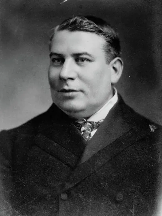 Framed Print : Sir W.J. Bull, 1913. Creators: Bain News Service, George Graham Bain Framed Print : Sir W.J. Bull, 1913. Creators: Bain News Service, George Graham Bain