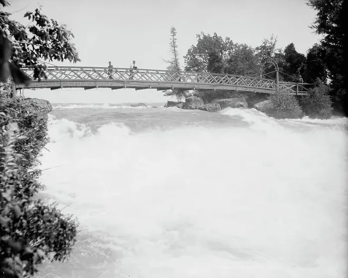 Framed Print : Three Sisters Bridge (i.e. Three Sister Island), Niagara Riv[er], between 1880 and 1897. Creator: William H. Jackson