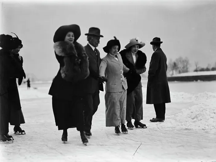 Framed Print : Skating Party, 1912. Creator: Harris & Ewing. Skating Party, 1912. Creator: Harris & Ewing Framed Print : Skating Party, 1912. Creator: Harris & Ewing. Skating Party, 1912. Creator: Harris & Ewing