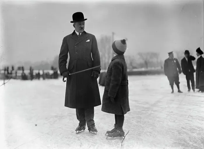 Framed Print : Skating Party, 1912. Creator: Harris & Ewing. Skating Party, 1912. Creator: Harris & Ewing Framed Print : Skating Party, 1912. Creator: Harris & Ewing. Skating Party, 1912. Creator: Harris & Ewing