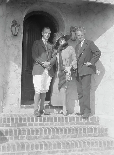 Slater, Mrs. and Arnold Genthe, with another friend on the steps of a house in Long Beach, 1924. Creator: Arnold Genthe