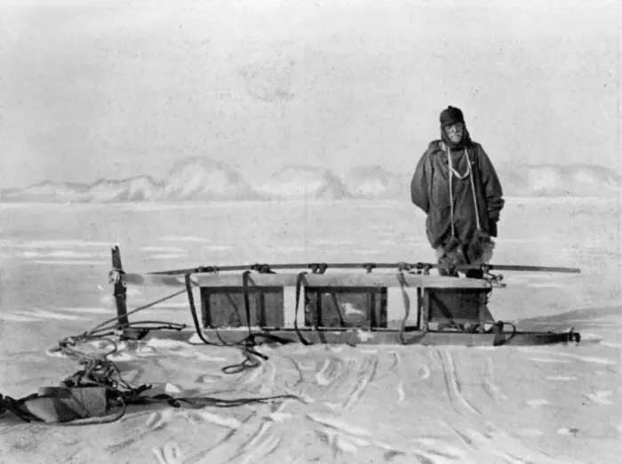 Framed Print : The last sledge from the trek back from the Great Southern Journey, 1909 Framed Print : The last sledge from the trek back from the Great Southern Journey, 1909