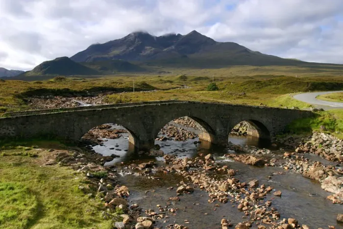 Framed Print : Sligachan Bridge and Sgurr nan Gillean, Skye, Highland, Scotland Framed Print : Sligachan Bridge and Sgurr nan Gillean, Skye, Highland, Scotland