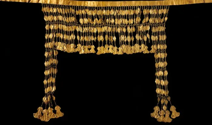 Framed Print : Small Diadem with pendants. Artist: Gold of Troy, Priam?s Treasure Framed Print : Small Diadem with pendants. Artist: Gold of Troy, Priam?s Treasure