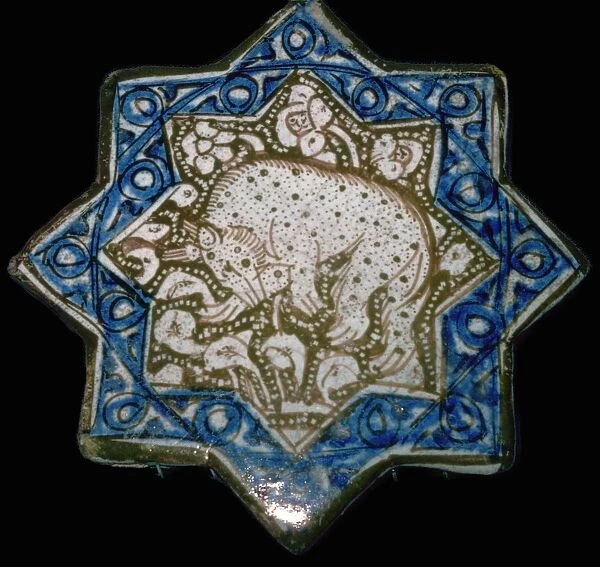 Small tile with a spotted hyena or bear, 13th century