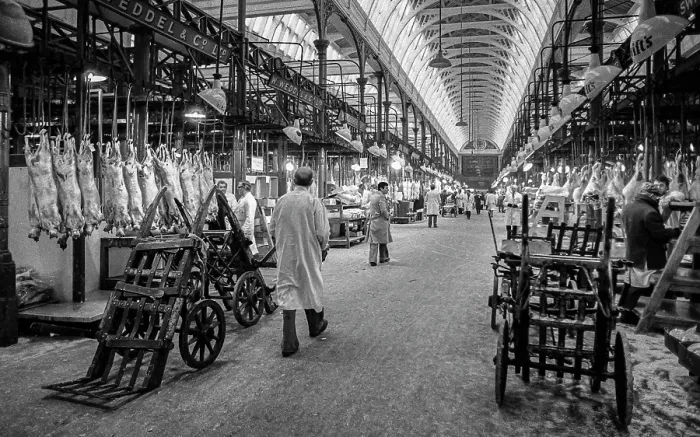 Framed Print : Smithfield Meat Market, City of London, January 1980. Creator: Peter Thompson Framed Print : Smithfield Meat Market, City of London, January 1980. Creator: Peter Thompson