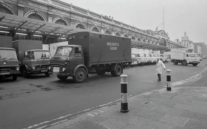 Framed Print : Smithfield Meat Market, City of London, January 1980. Creator: Peter Thompson Framed Print : Smithfield Meat Market, City of London, January 1980. Creator: Peter Thompson