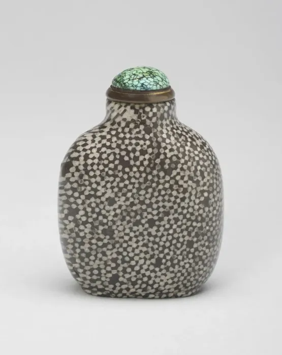 Framed Print : Snuff Bottle, Qing dynasty (1644-1911). Creator: Unknown Framed Print : Snuff Bottle, Qing dynasty (1644-1911). Creator: Unknown