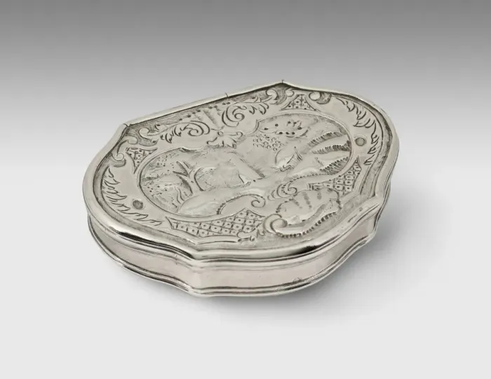 Framed Print : Snuff Box, 1752. Creator: Thomas Dane Framed Print : Snuff Box, 1752. Creator: Thomas Dane
