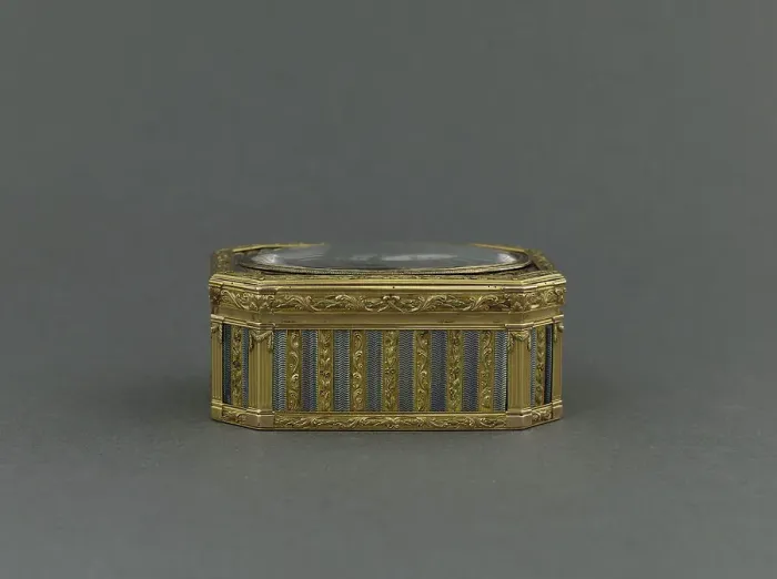 Framed Print : Snuff box, between 1776 and 1777. Creator: Unknown Framed Print : Snuff box, between 1776 and 1777. Creator: Unknown