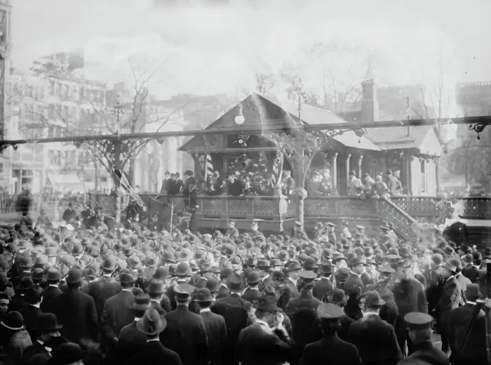 Framed Print : Socialist and labor union demonstration, Union Square, New York City, 1914. Creator: Bain News Service Framed Print : Socialist and labor union demonstration, Union Square, New York City, 1914. Creator: Bain News Service