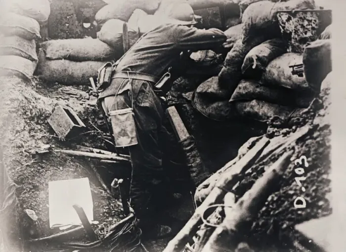 Framed Print : Soldier in trenches, c1914-c1918 Framed Print : Soldier in trenches, c1914-c1918