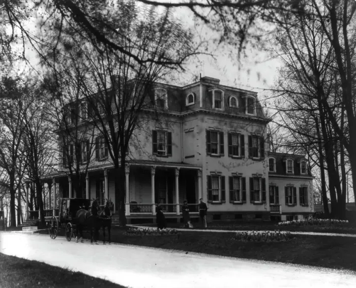 Framed Print : Soldiers Home, exterior showing house, Washington, D.C, c1895. Creator: Frances Benjamin Johnston Framed Print : Soldiers Home, exterior showing house, Washington, D.C, c1895. Creator: Frances Benjamin Johnston