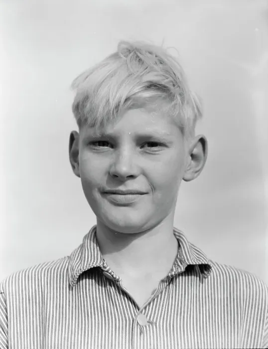 Framed Print : Son of migratory worker from Kansas in squatters camp near Farmersville, California, 1936. Creator: Dorothea Lange Framed Print : Son of migratory worker from Kansas in squatters camp near Farmersville, California, 1936. Creator: Dorothea Lange