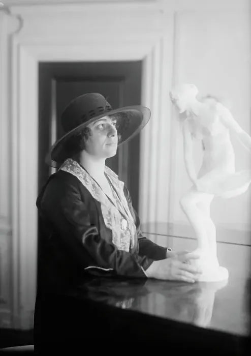 Framed Print : Sophie Braslau, between c1915 and c1920. Creator: Bain News Service Framed Print : Sophie Braslau, between c1915 and c1920. Creator: Bain News Service