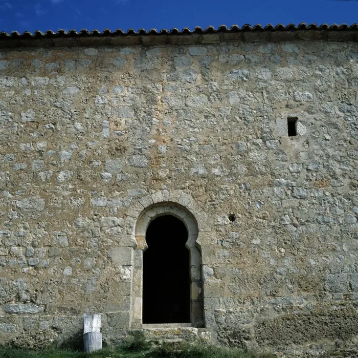 Framed Print : Soria Caltojar Ermita De San Baudelio De Berlanga. Puerta De Entrada Framed Print : Soria Caltojar Ermita De San Baudelio De Berlanga. Puerta De Entrada