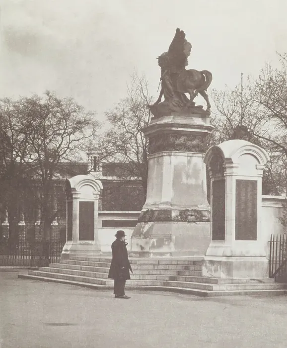 Framed Print : South African War Memorial. From the album: Photograph album - London, 1920s. Creator: Harry Moult Framed Print : South African War Memorial. From the album: Photograph album - London, 1920s. Creator: Harry Moult
